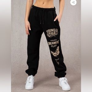 young la dreamers joggers